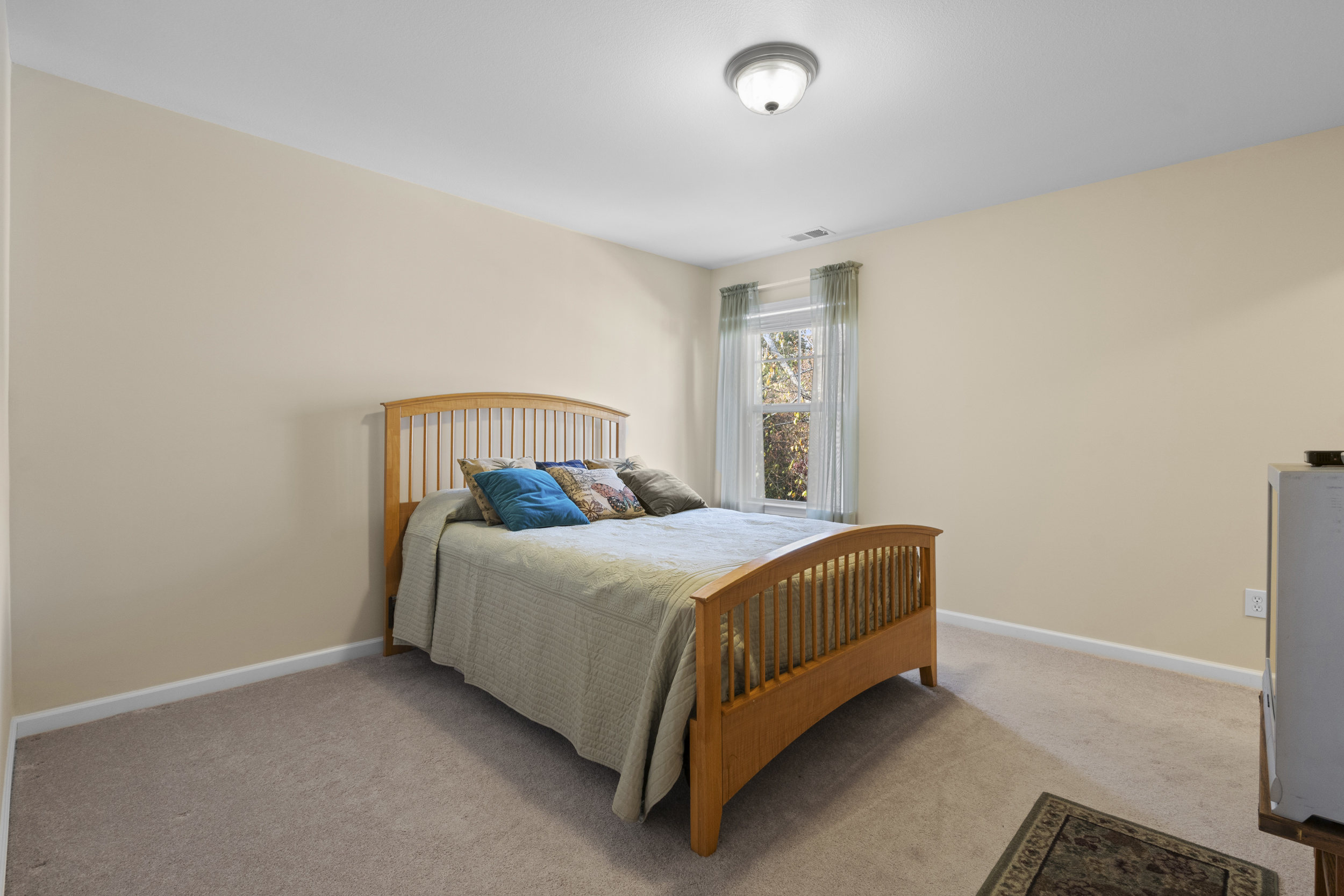 204 Saints Creek Lane