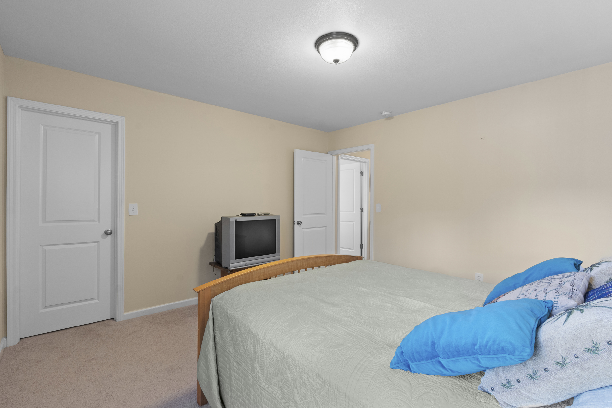 204 Saints Creek Lane