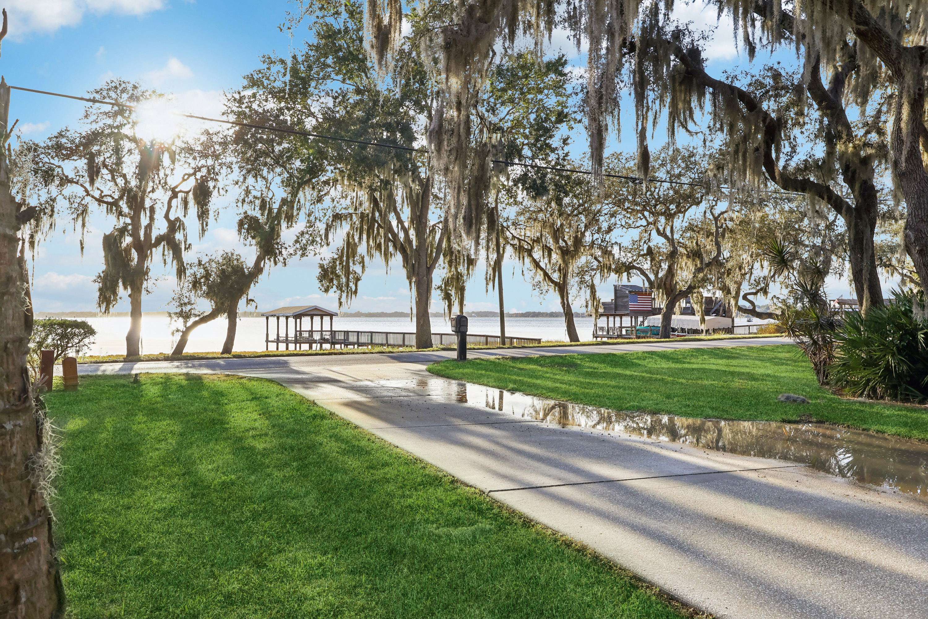 16400 Lakeshore Drive
