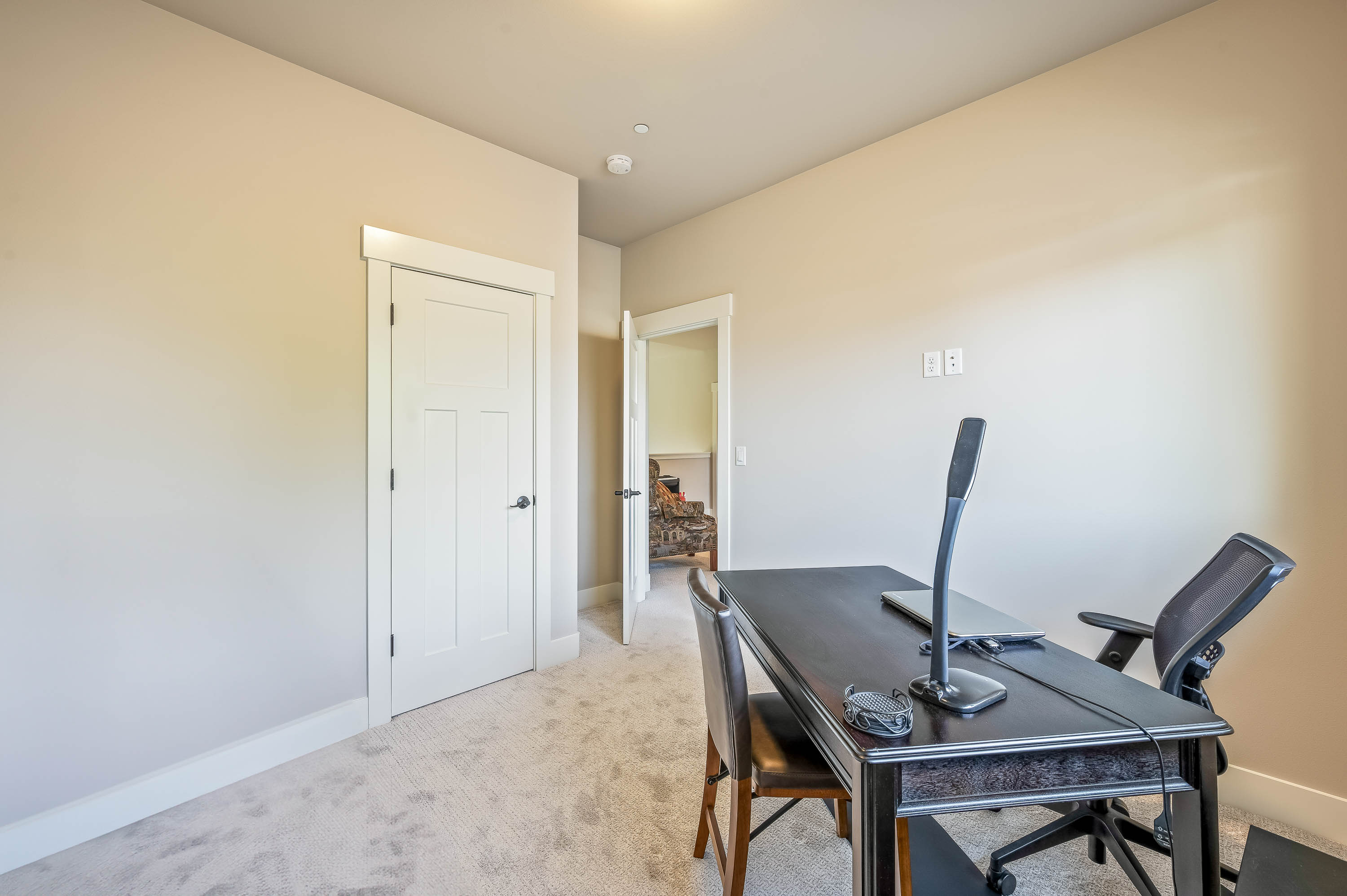 411 19th Street Northeast #9