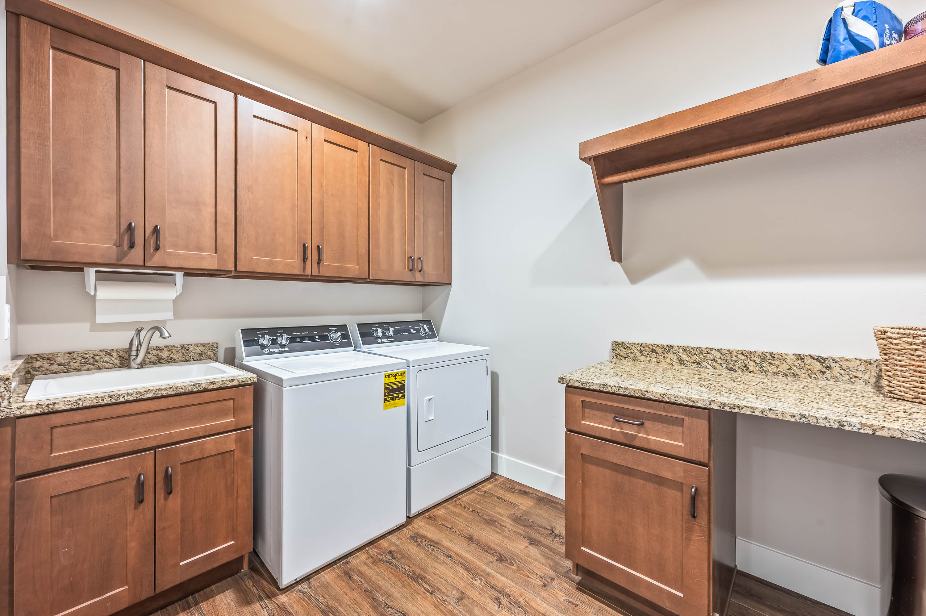 411 19th Street Northeast #9