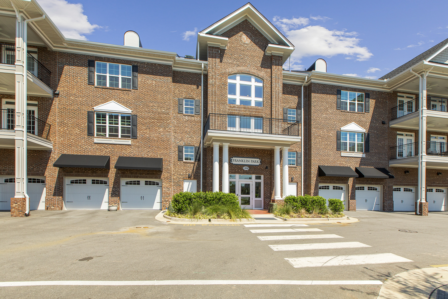 1200 Gathering Park Circle #304
