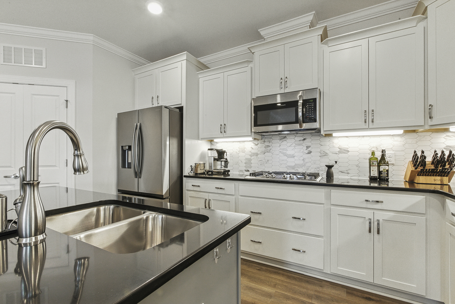 1200 Gathering Park Circle #304