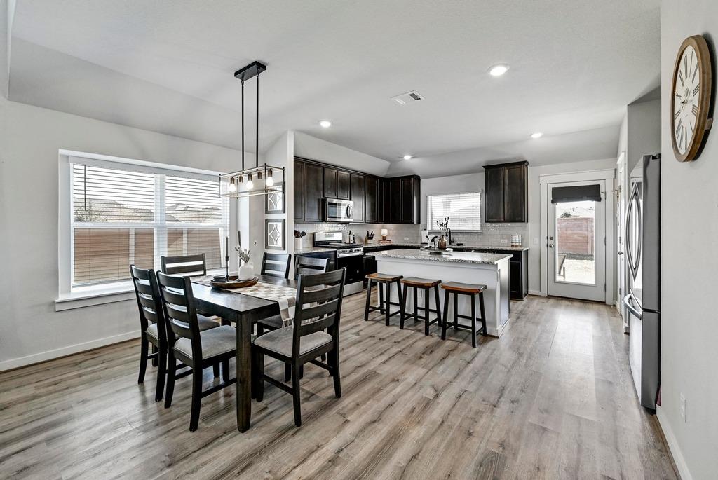 232 Gidran Trail