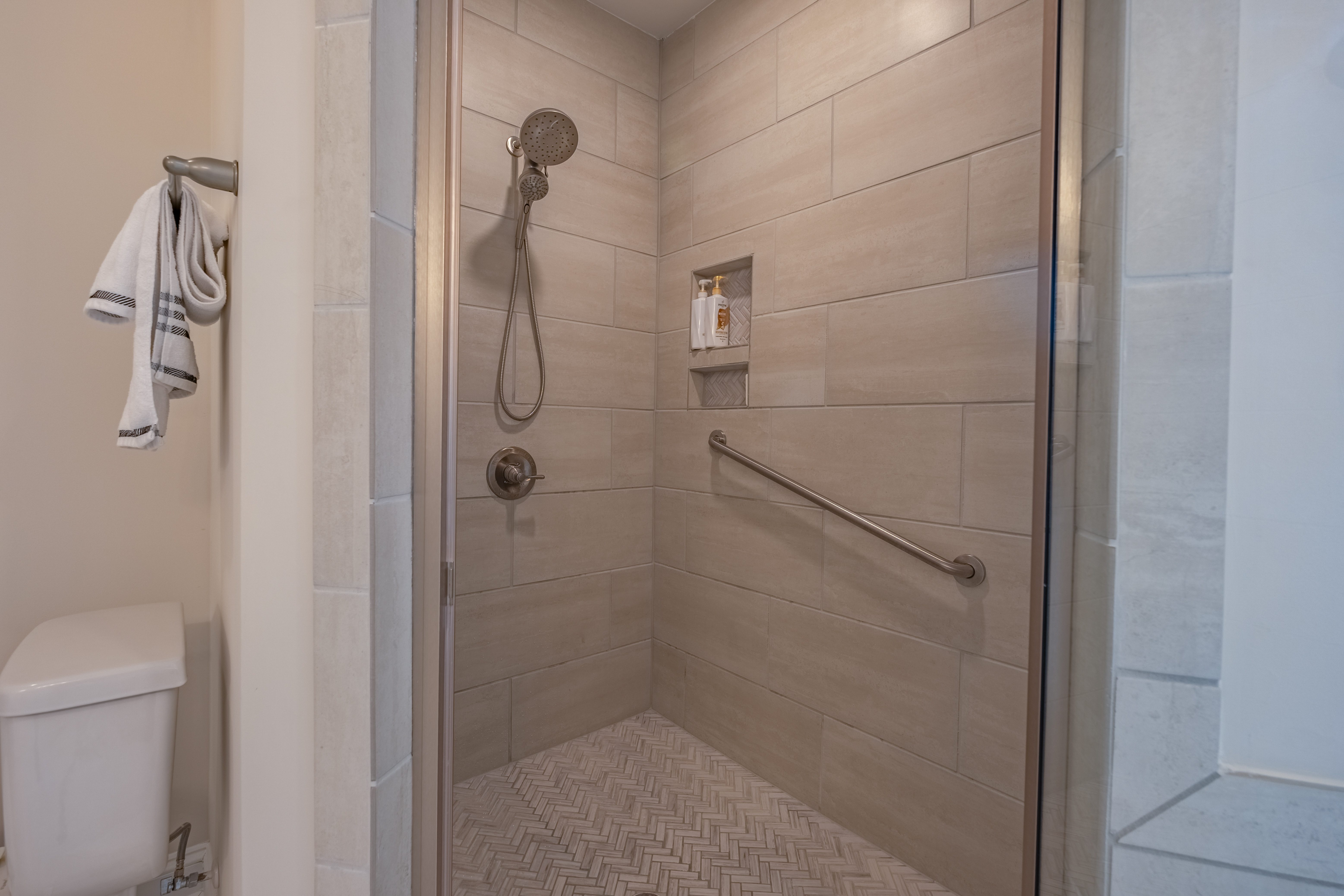 1200 Gathering Park Circle #201