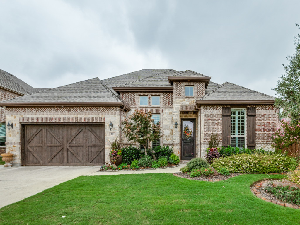 204 Shadow Creek Ln