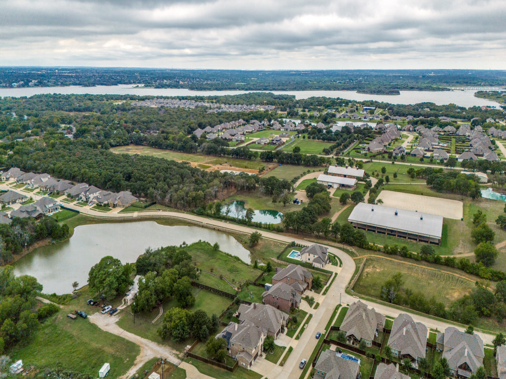 204 Shadow Creek Ln