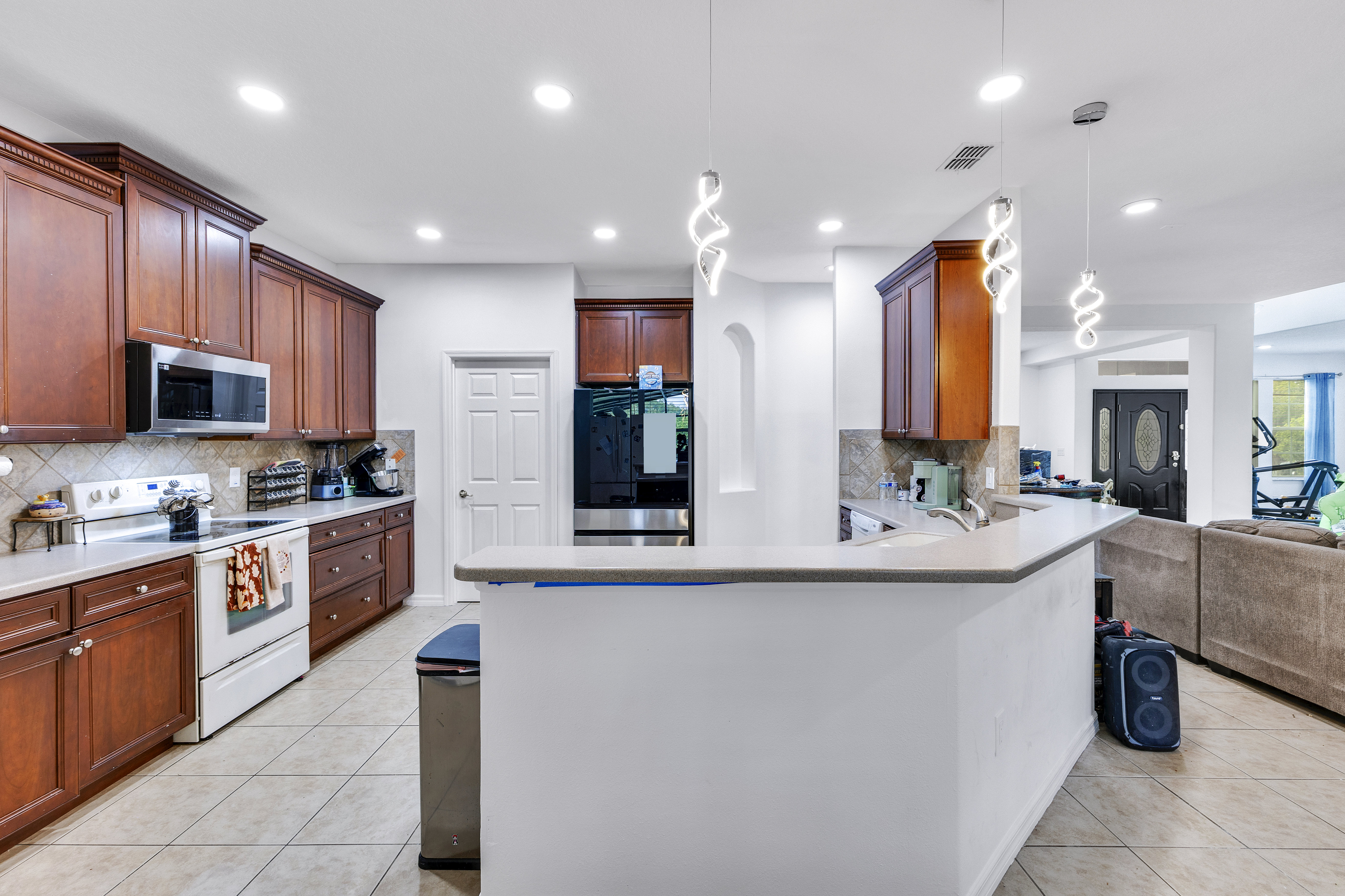 3480 Pawleys Loop South