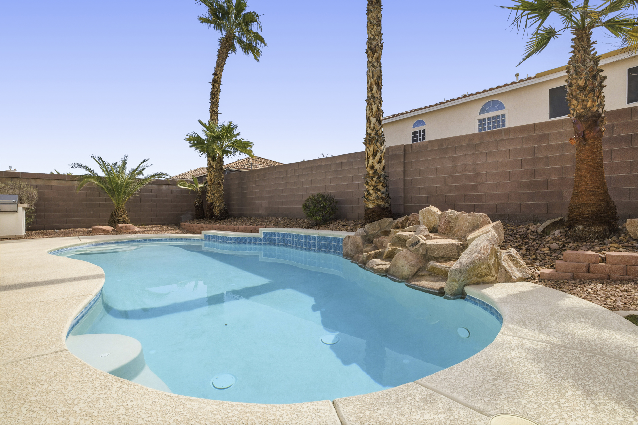 6313 Isabel Cove Avenue