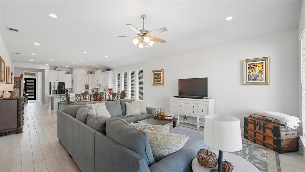 1009 Blue Oak Boulevard