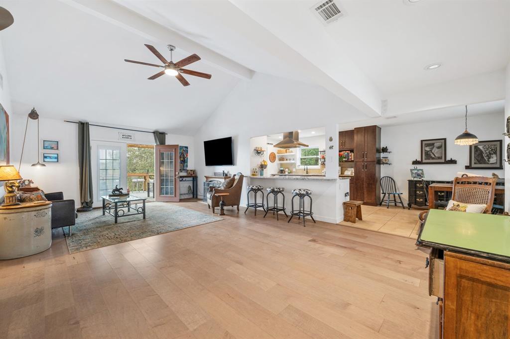 401 Ranchview Rd