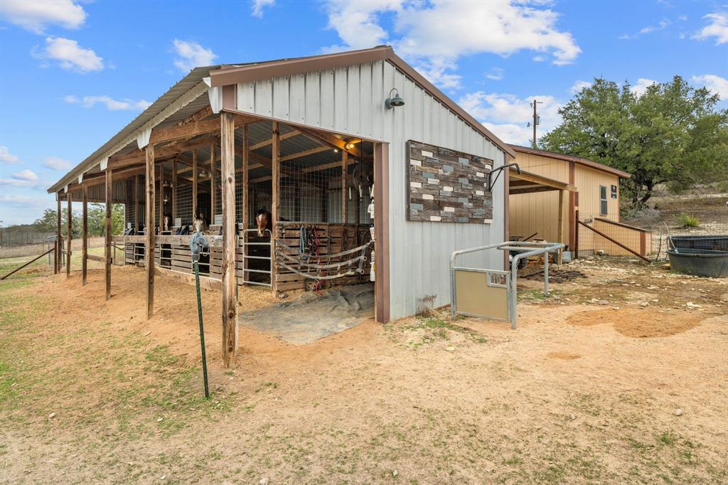 401 Ranchview Rd