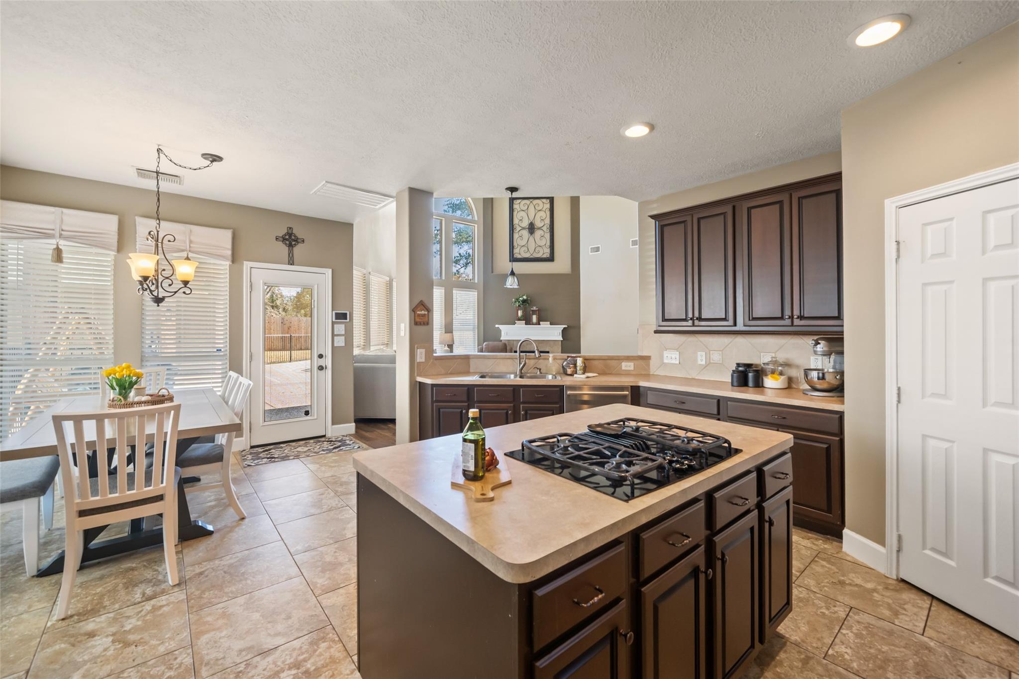 13430 Lakewood Meadow Drive