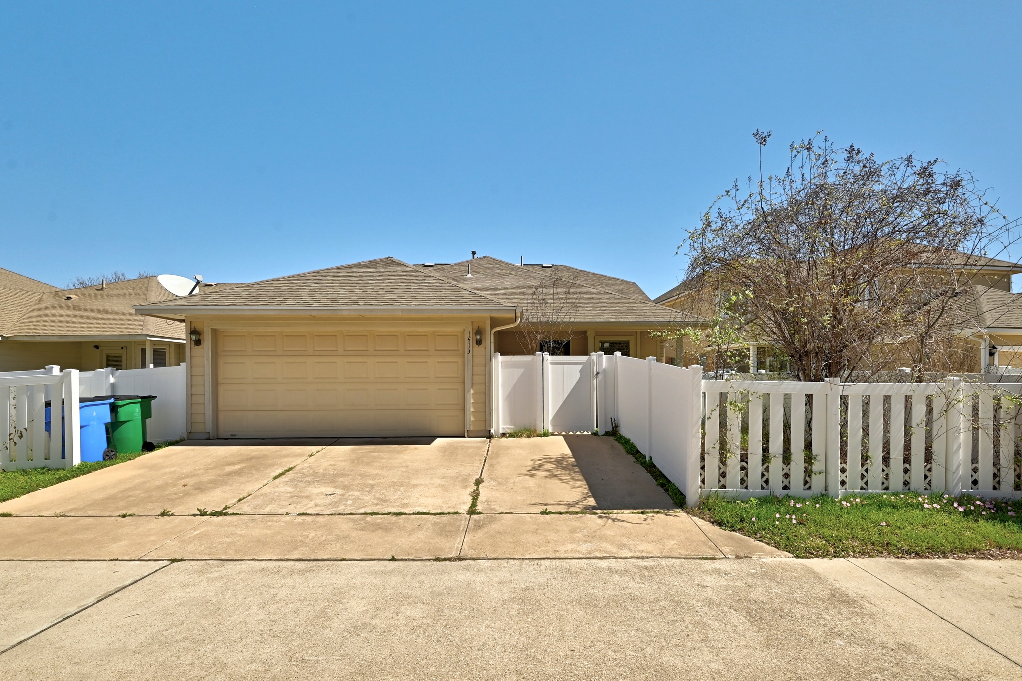 1513 Big Bend Drive